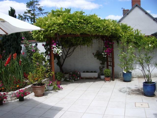 Bed and Breakfast Les Glycines Plaimpied-Givaudins Zewnętrze zdjęcie